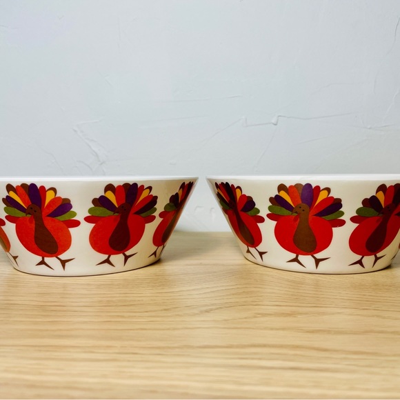 Crate and Barrel Thanksgiving Turkeys Melamine 6" x 2 1/4" Bowl Fall Decor - 2 - Picture 2 of 9
